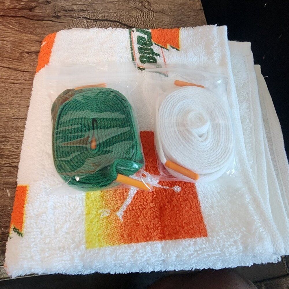 Nike Air Jordan 1 Retro Hi OG Men's Athletic Shoes Size 10.5 Orange Peel w/ Box - Picture 11 of 12